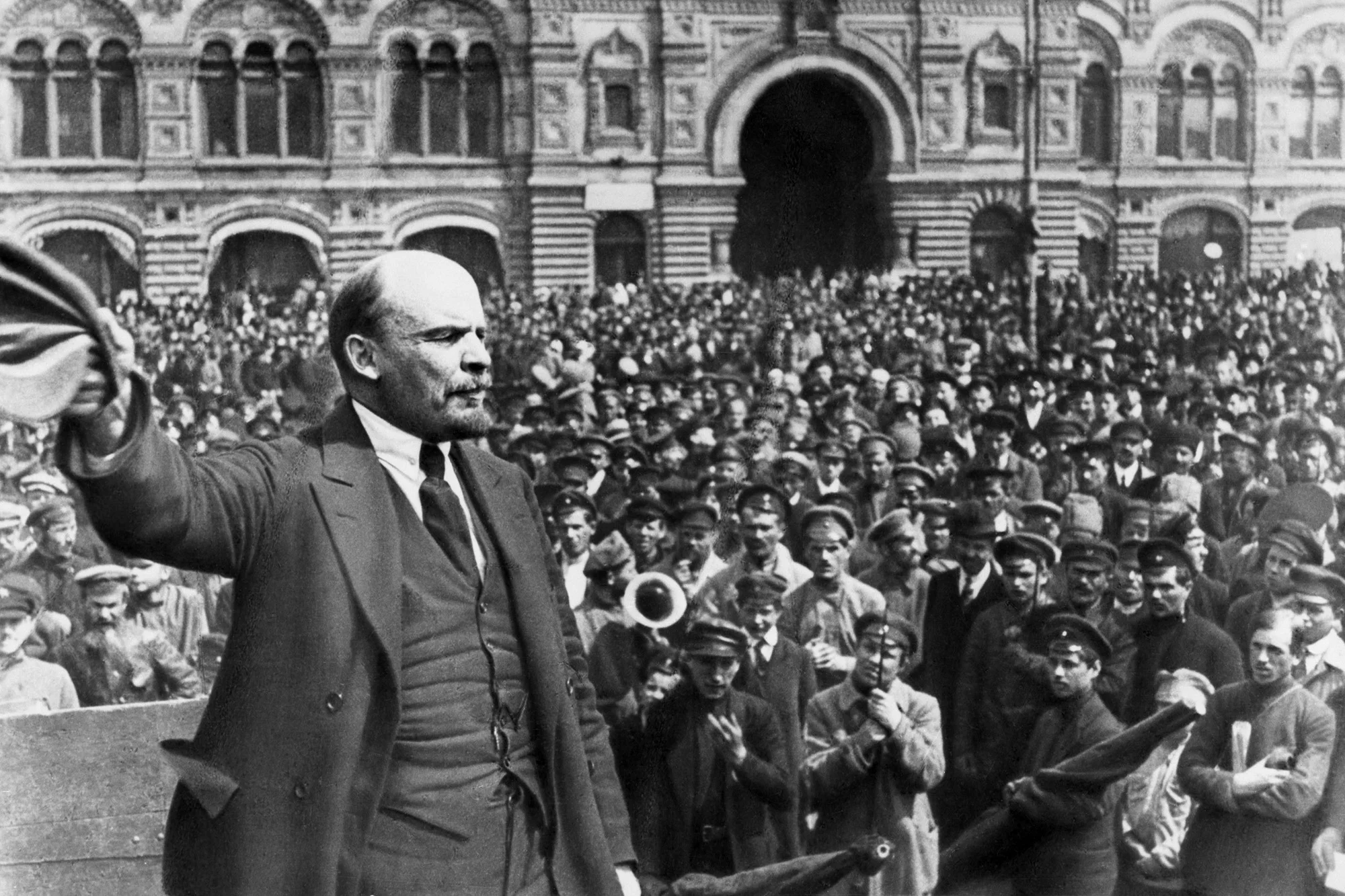 Lenin speaks to the public during the 1917 revolution via Wikimedia Commons
